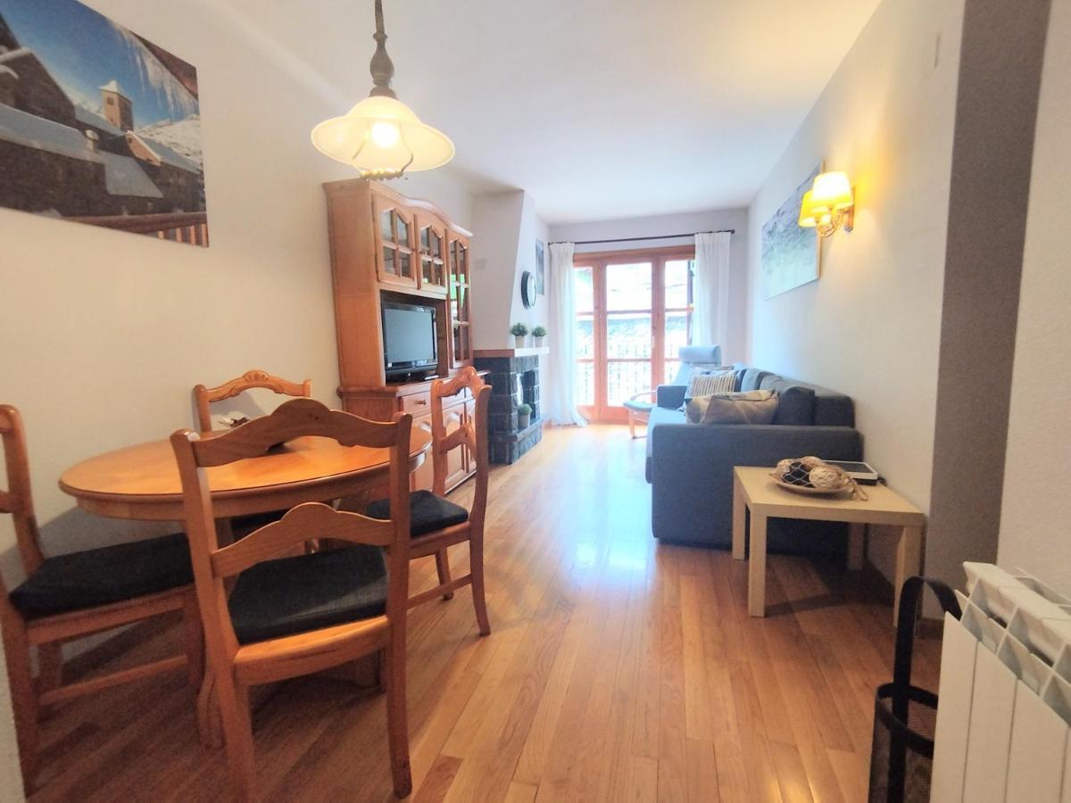 Апартаменты Check-In Casas Sinoantonio Бенаске Экстерьер фото